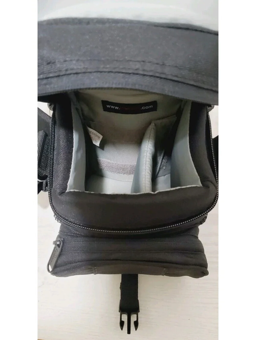 Lowepro EX 120 Camera Camcorder Bag - Black Nylon - NEW